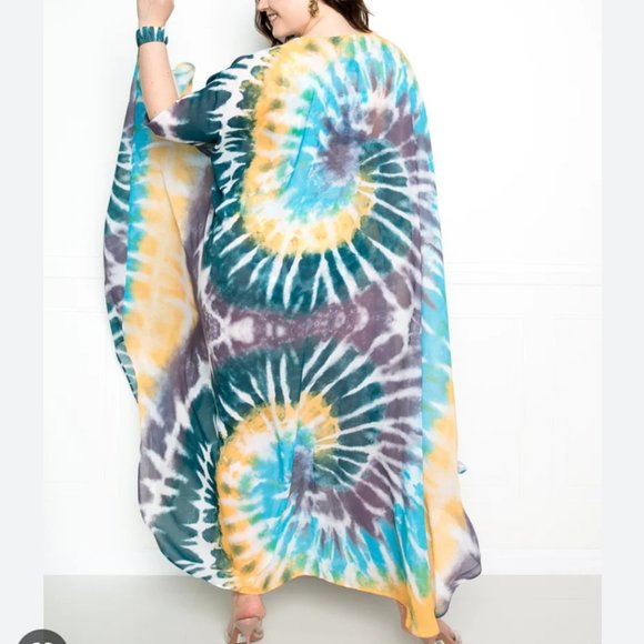 Tie Dye Cover Up with Wrist Band One Size - Picture 2 of 9